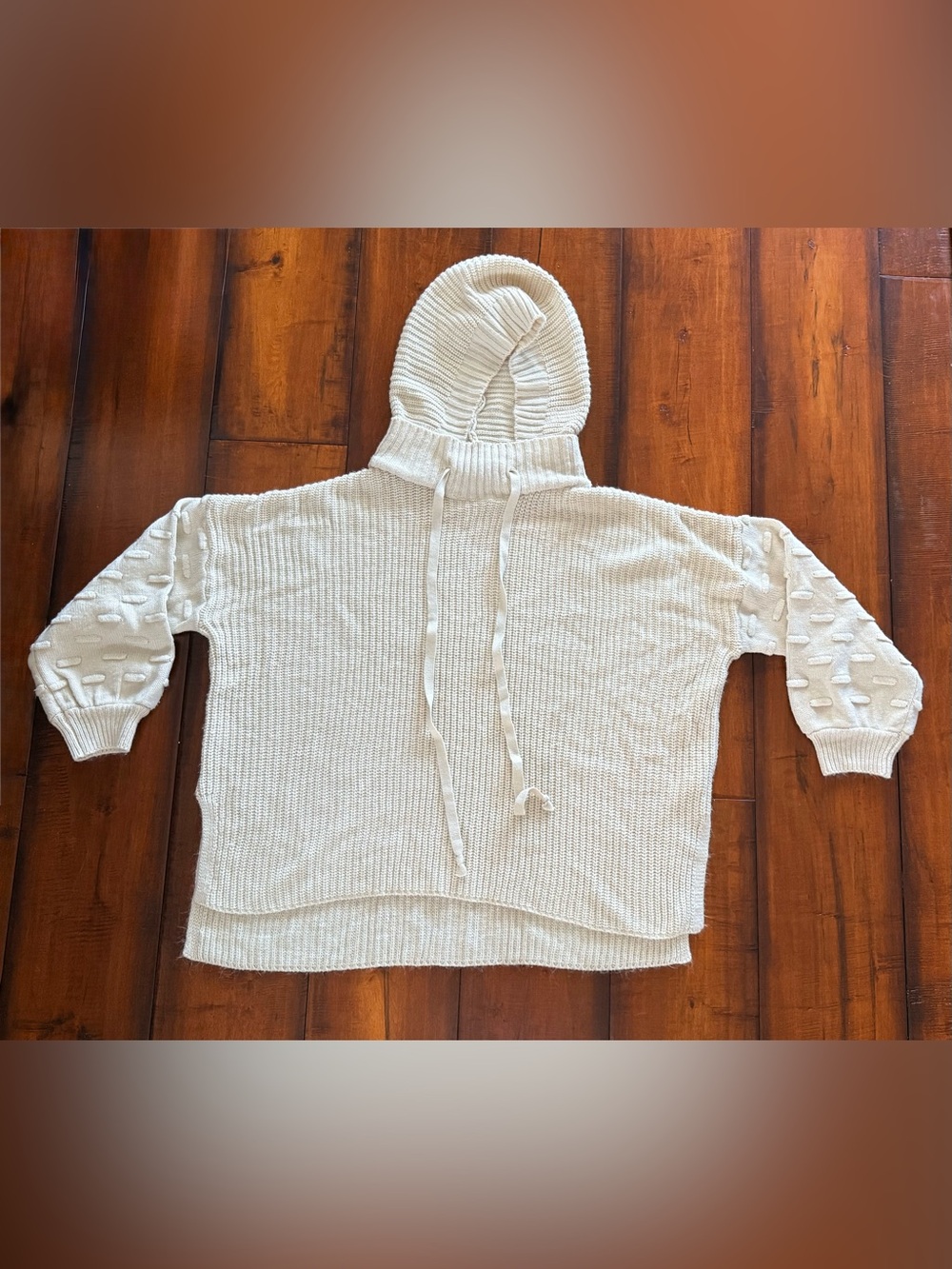 glam Cream Hooded Knit Pullover